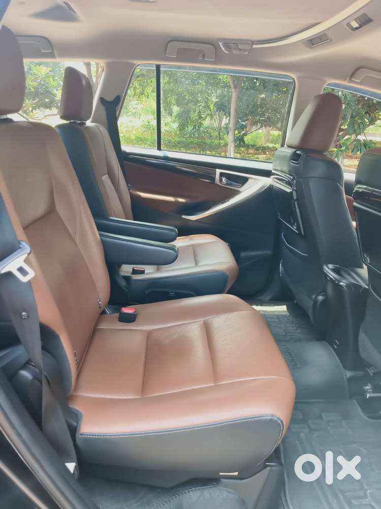 Toyota Innova Crysta [ ] 2.4 Zx At 7 Str, 2021, Diesel