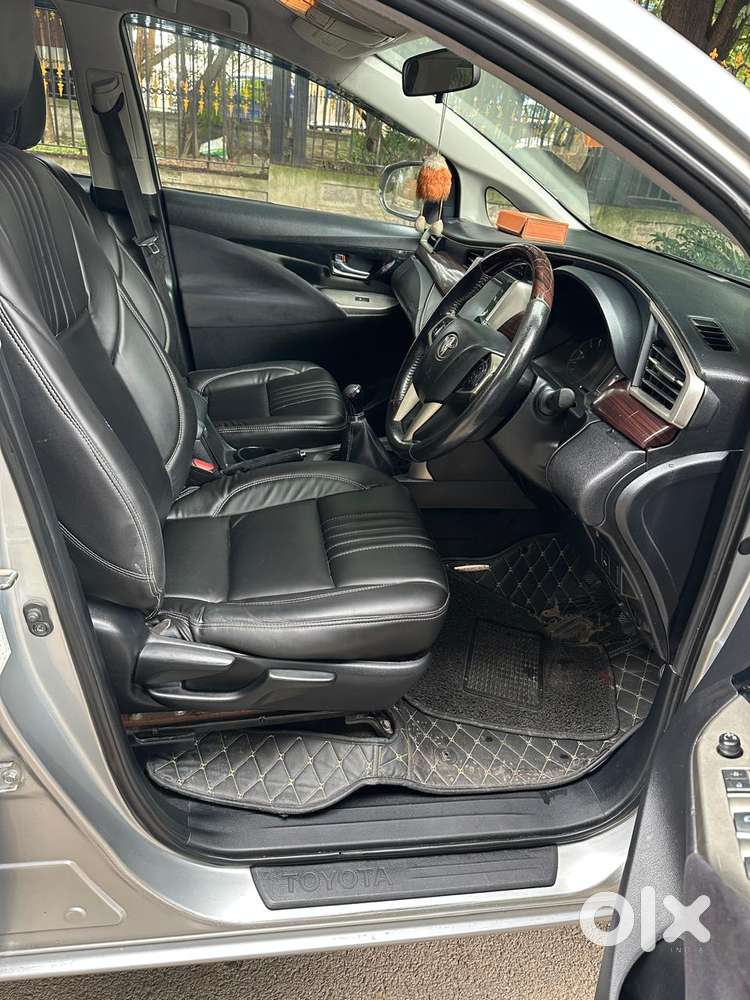 Toyota Innova Crysta 2.4 V, 2017, Diesel