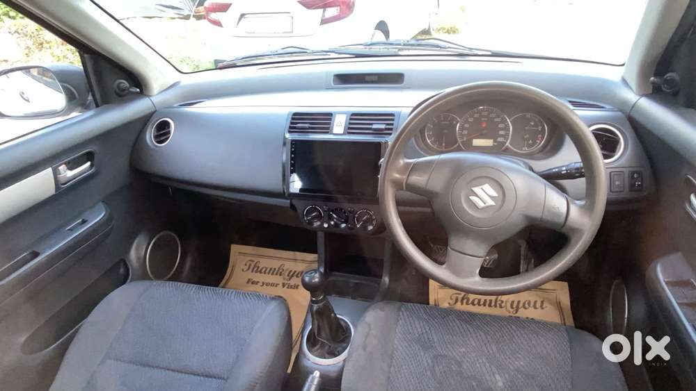 Maruti Suzuki Swift Vxi + Manual, 2011, Petrol