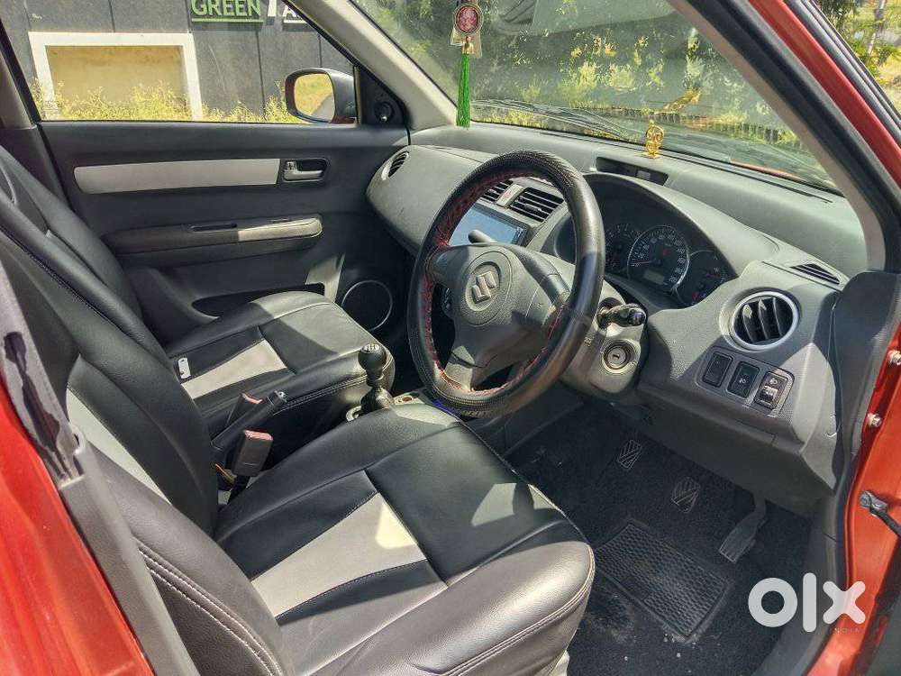 Maruti Suzuki Swift, 2011, Petrol