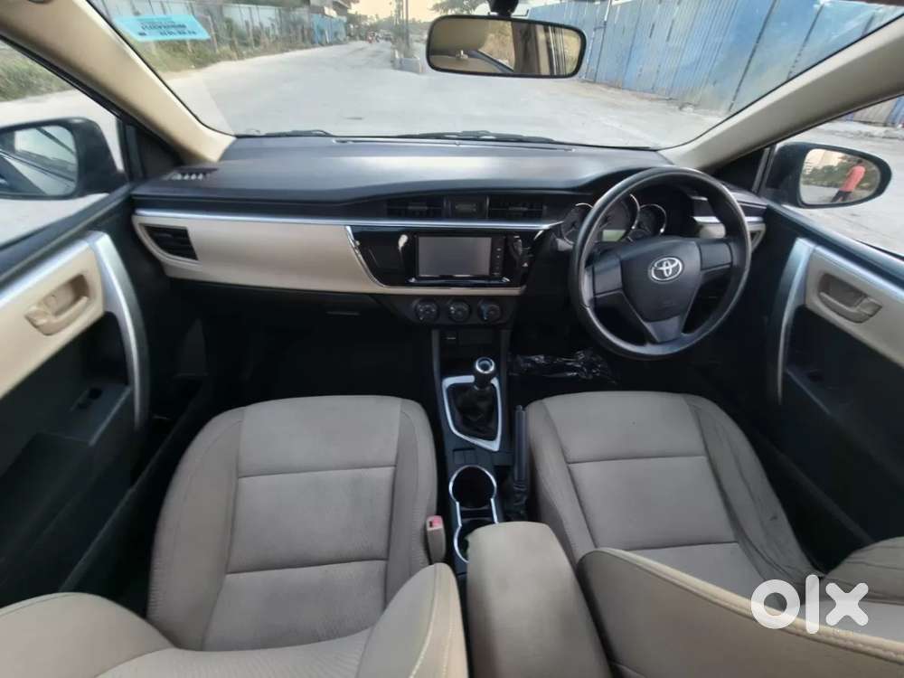 Toyota Corolla Altis 1.8 G, 2016, Petrol