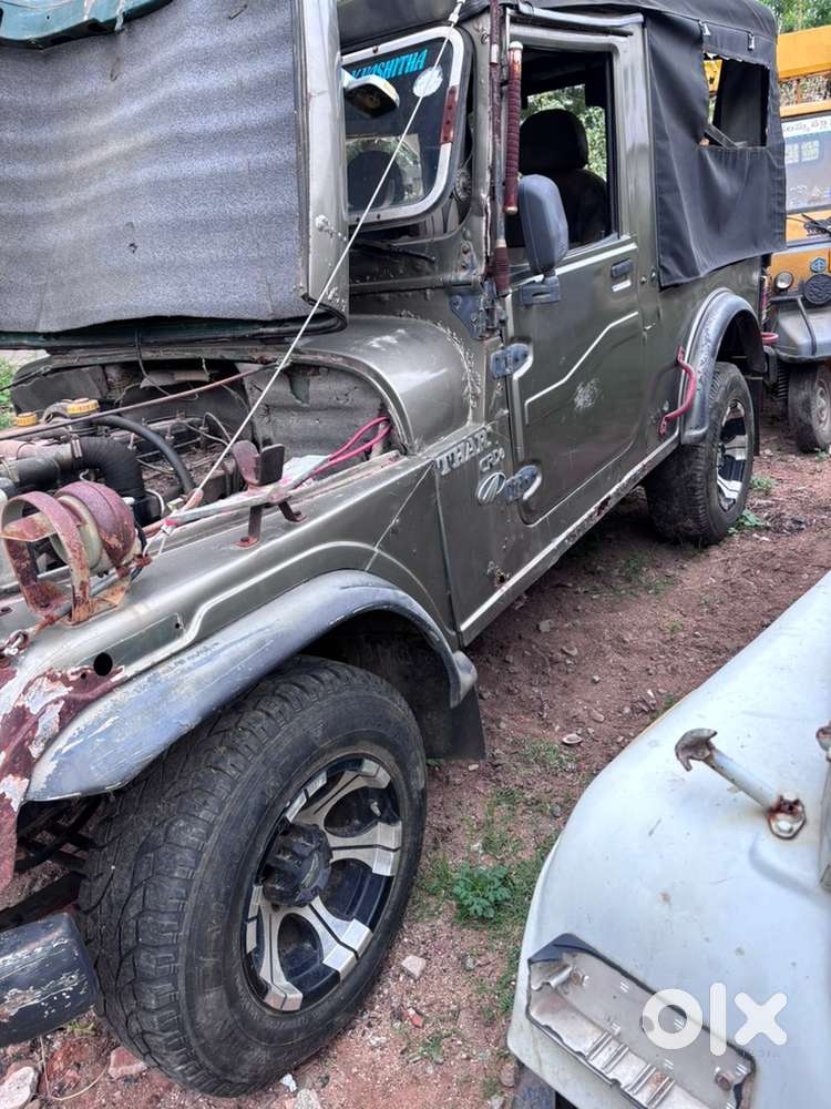 Mahindra Diesel Car 2000