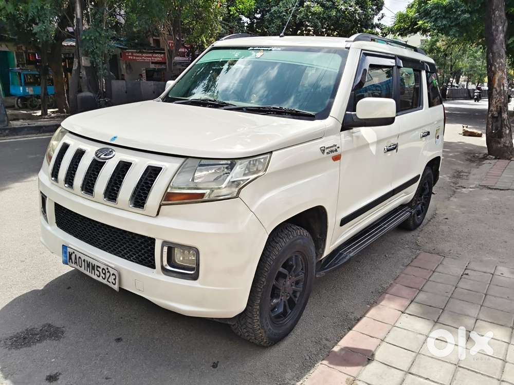 Mahindra Tuv 300 T8, 2015, Diesel