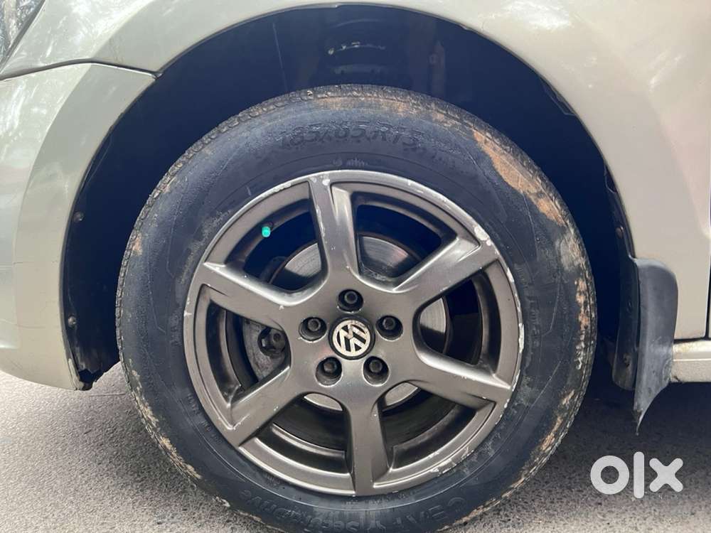 Volkswagen Vento Diesel 2015 Urgent Sale