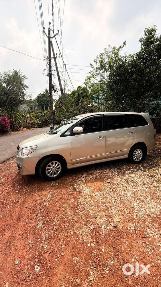 Toyota Innova 2013 Diesel 148000 Km Driven