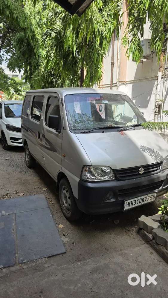 Maruti Suzuki Eeco 2011 Petrol 33000 Km Driven