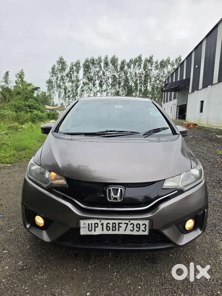 Honda Jazz 1.5 V Idtec 2016 Well Maintained Family Car