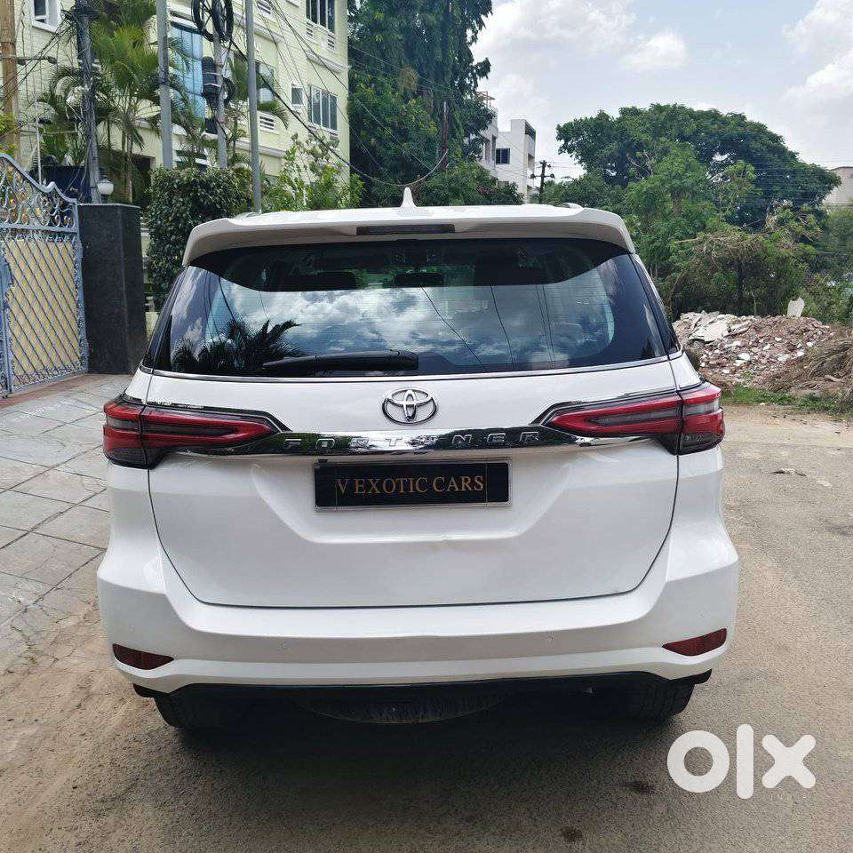 Toyota Fortuner 4x2 At 2.8 Diesel, 2023, Diesel