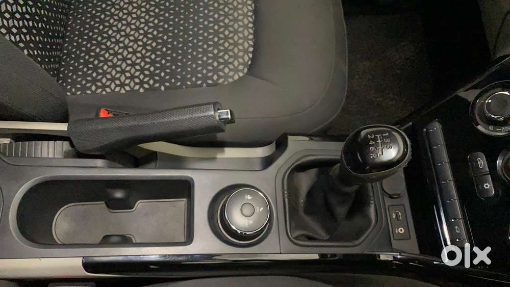 Tata Nexon 1.2 Revotron Xm, 2019, Petrol