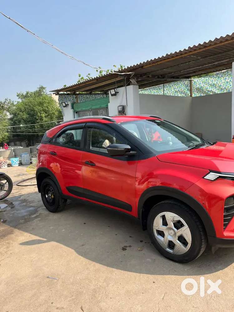 Tata Nexon 2024 Petrol 23000 Km Driven, Bharat Number