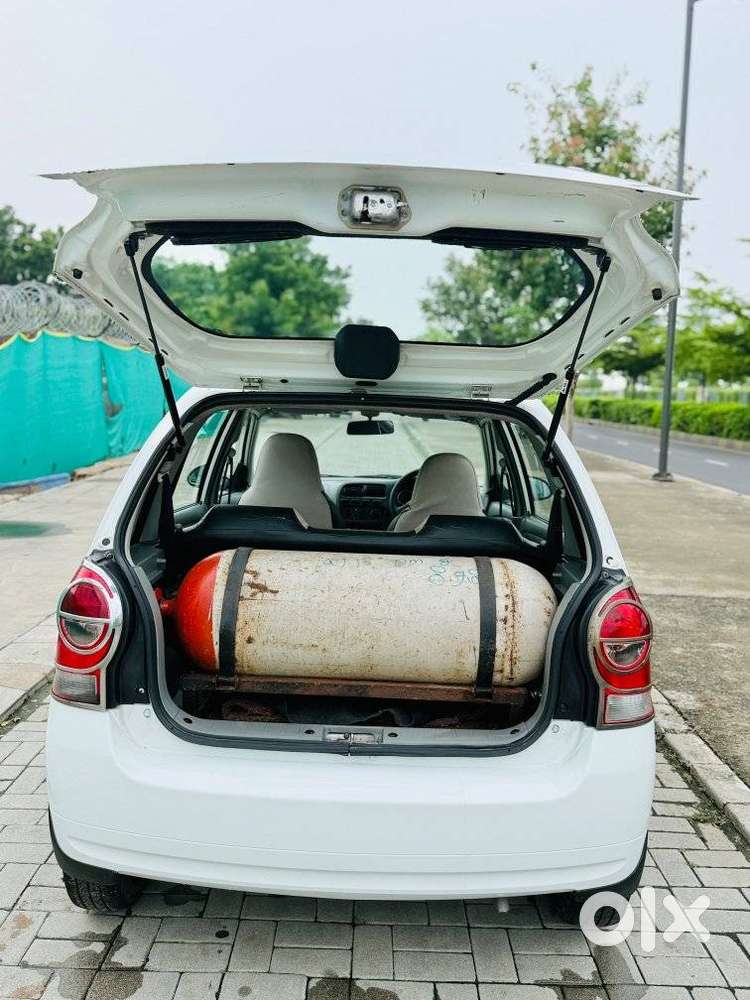 Maruti Suzuki Alto K10 1.0 Vxi S-cng, 2011, Cng & Hybrids