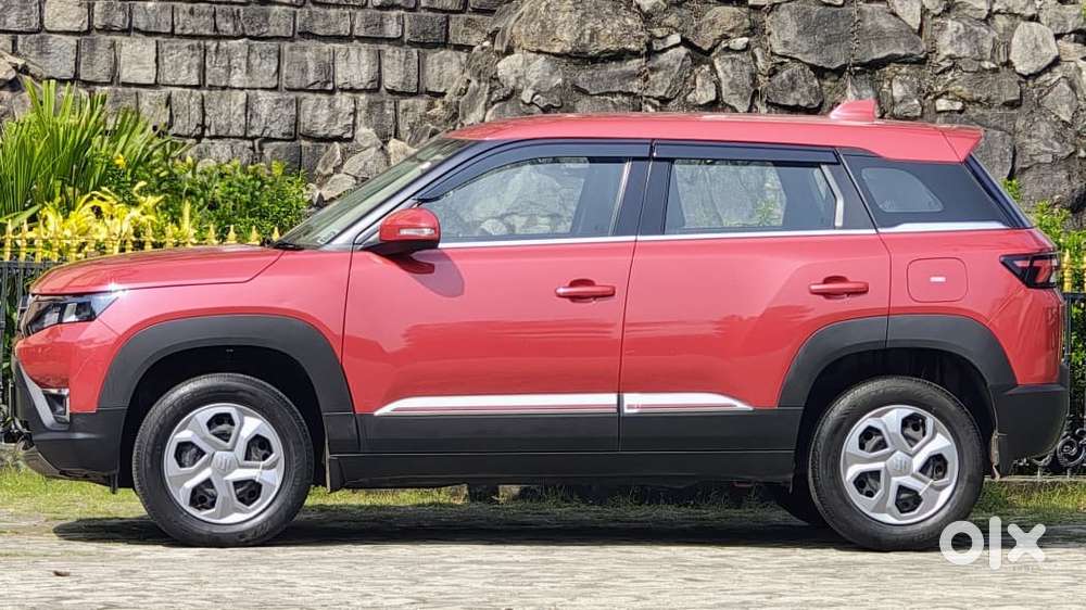 Maruti Suzuki Brezza 1.5 Vxi Smart Hybrid, 2023, Petrol