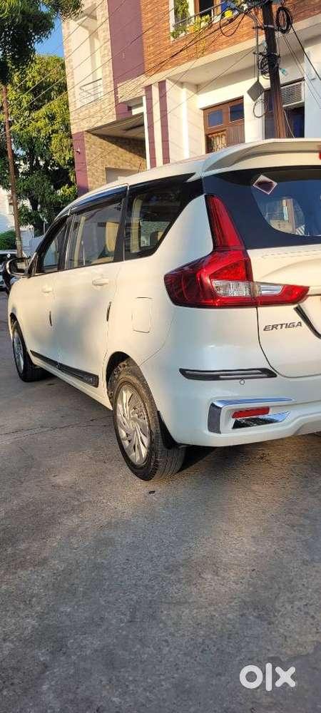 Maruti Suzuki Ertiga Vxi (o) Cng, 2023, Cng & Hybrids