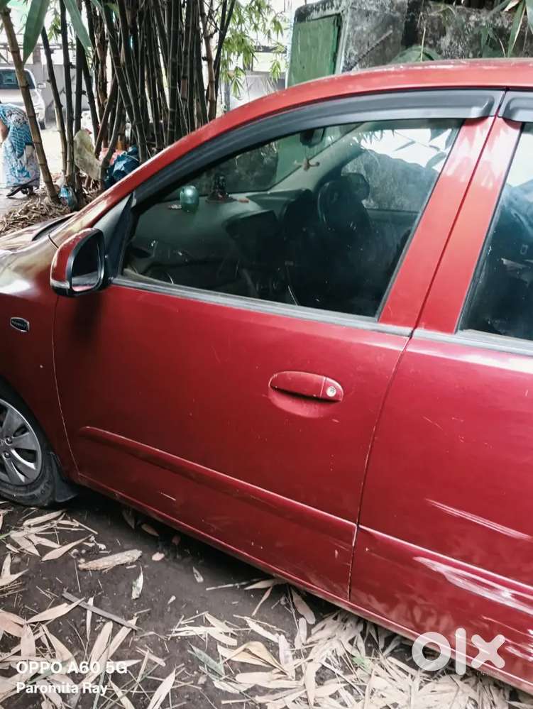 Hyundai I10 Sportz 2011 Model