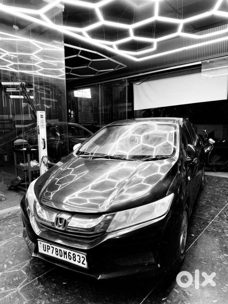 Well Mainted Honda City 2014 Diesel 80000 Km Driven
