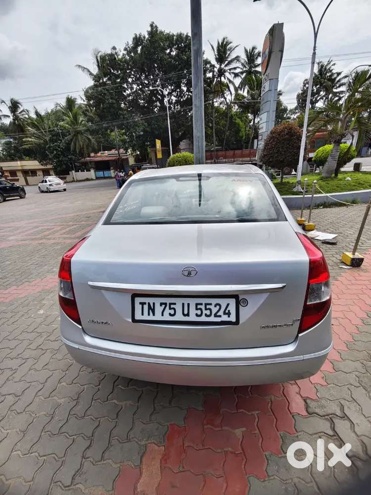 Tata Manza Aura 2015