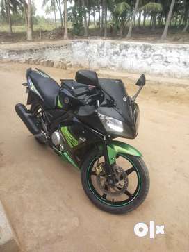 Yamaha r15 second online hand bike