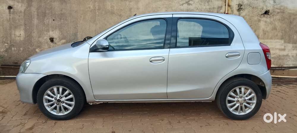 Toyota Etios Liva 1.2 Vx, 2016, Petrol