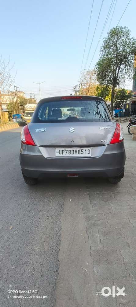 Maruti Suzuki Swift Vxi Optional, 2015, Petrol