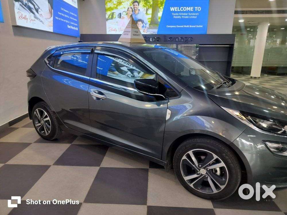 Tata Altroz 1.2 Xz Plus Rtn Dct, 2023, Petrol