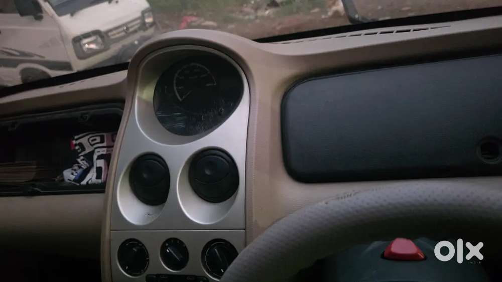 Tata Nano Twist Xe 2013