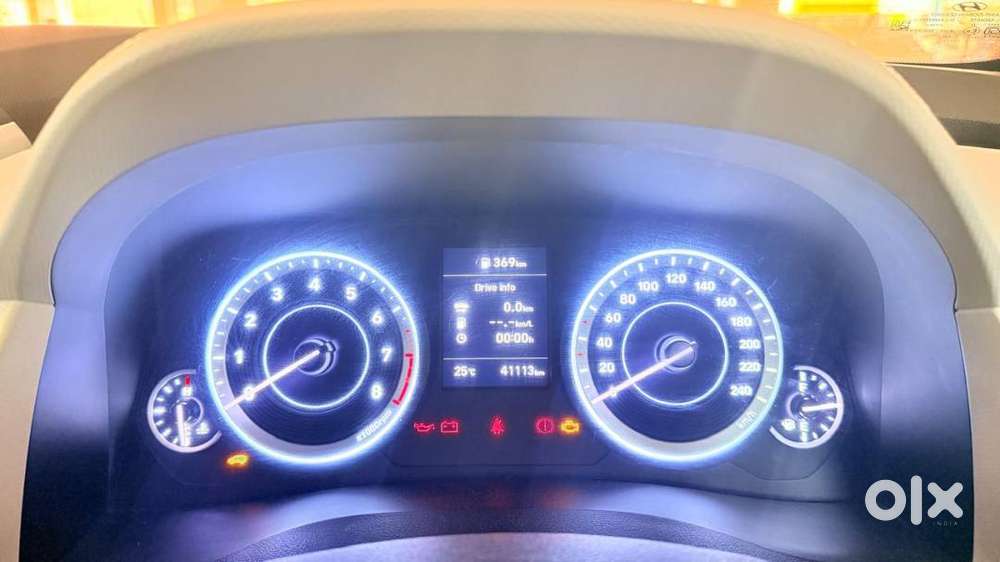 Creta Ex-petrol -2023-41km Driven
