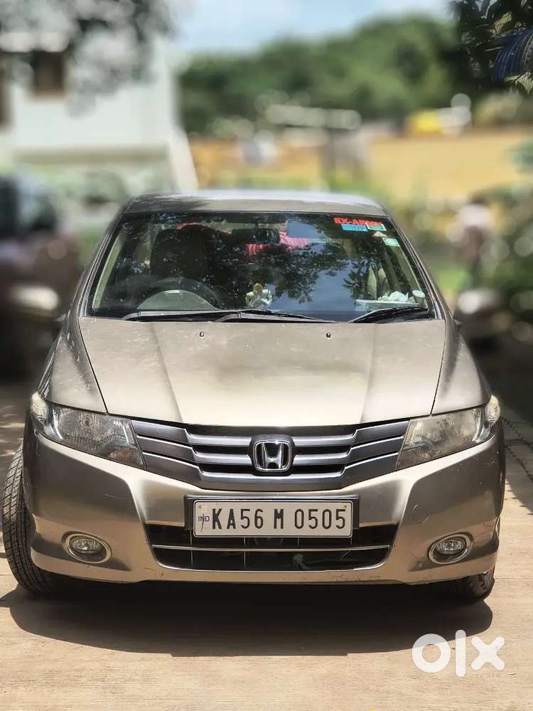 Honda City Top Model Petrol 2011 Manual 99000 Km Driven