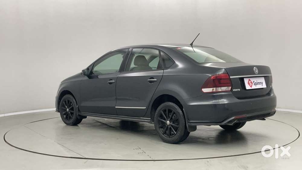 Volkswagen Vento Petrol Highline At, 2022, Petrol
