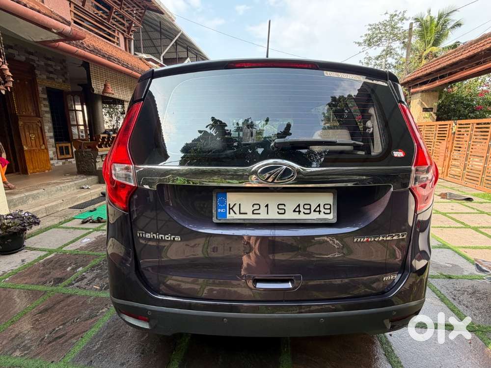 Mahindra Marazzo Diesel 2018