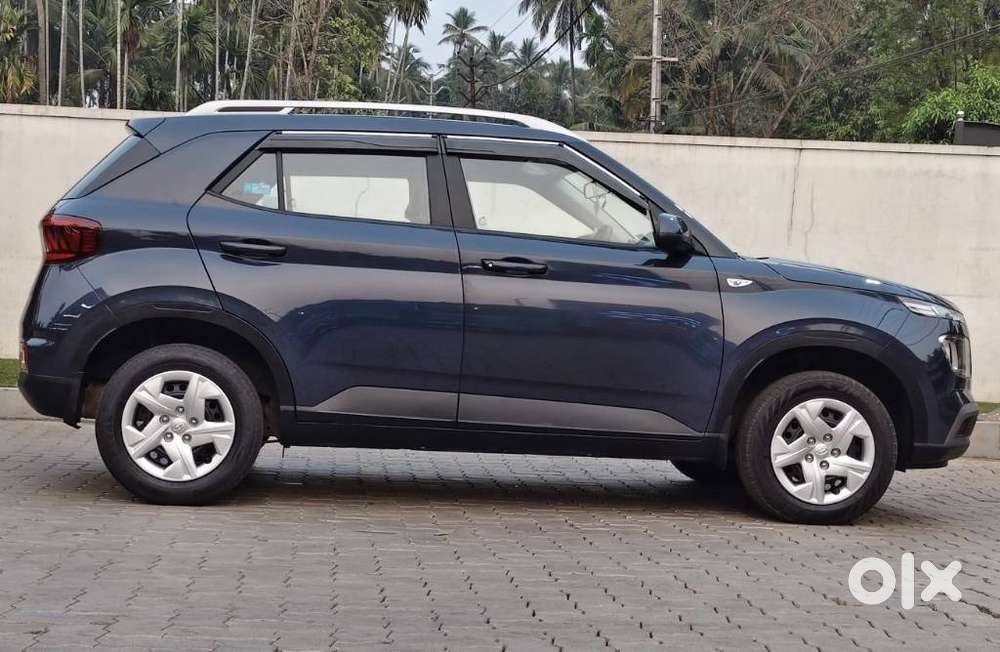 Hyundai Venue S Mt 1.2 Kappa, 2021, Petrol