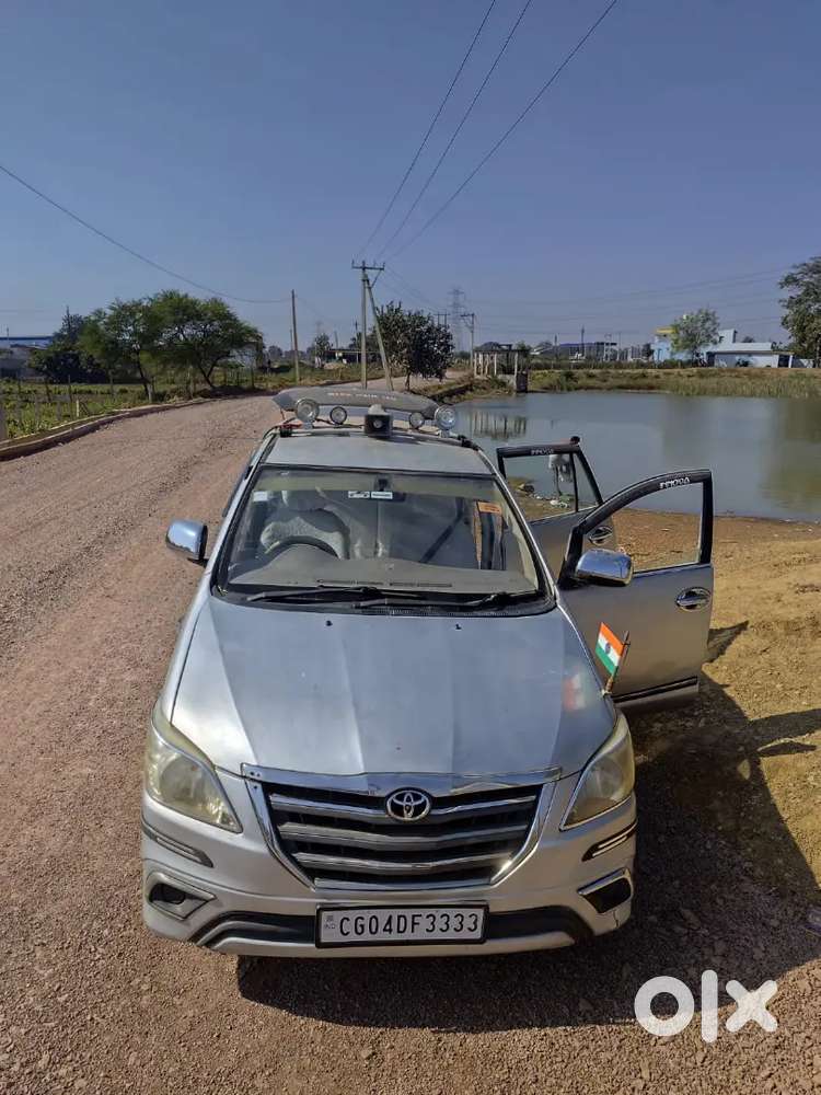 Toyota Innova Hycross 2009 Diesel 389931 Km Driven