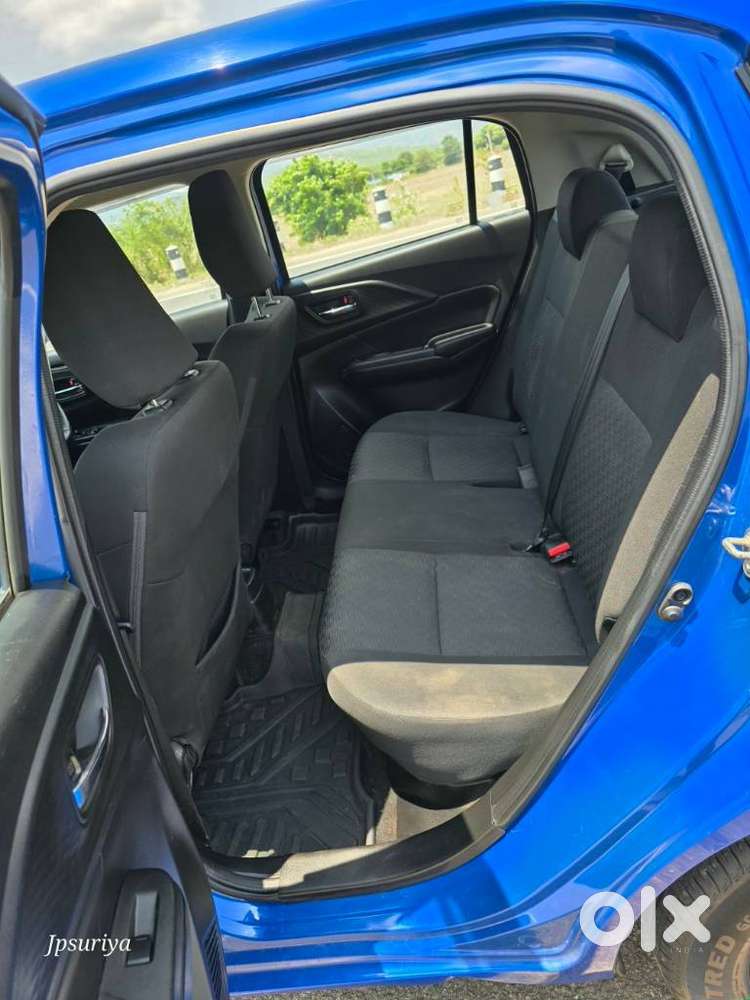 Maruti Suzuki Swift 1.2 Vxi (o), 2025, Petrol