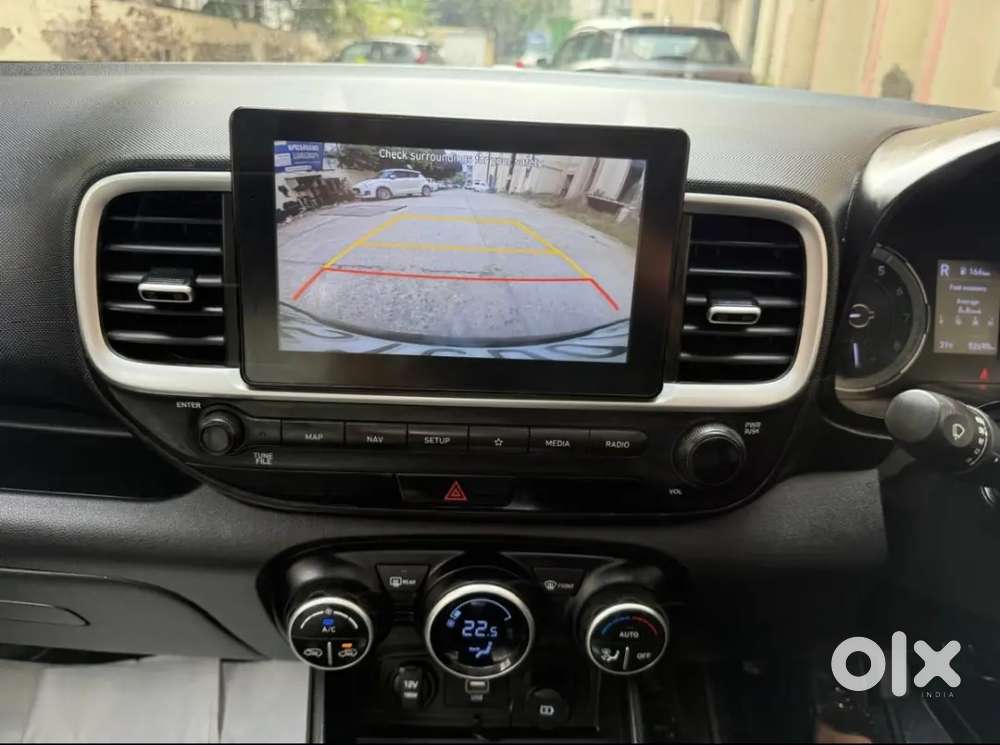 Hyundai Venue Automatic 2021 Petrol Well Maintained In Extreme