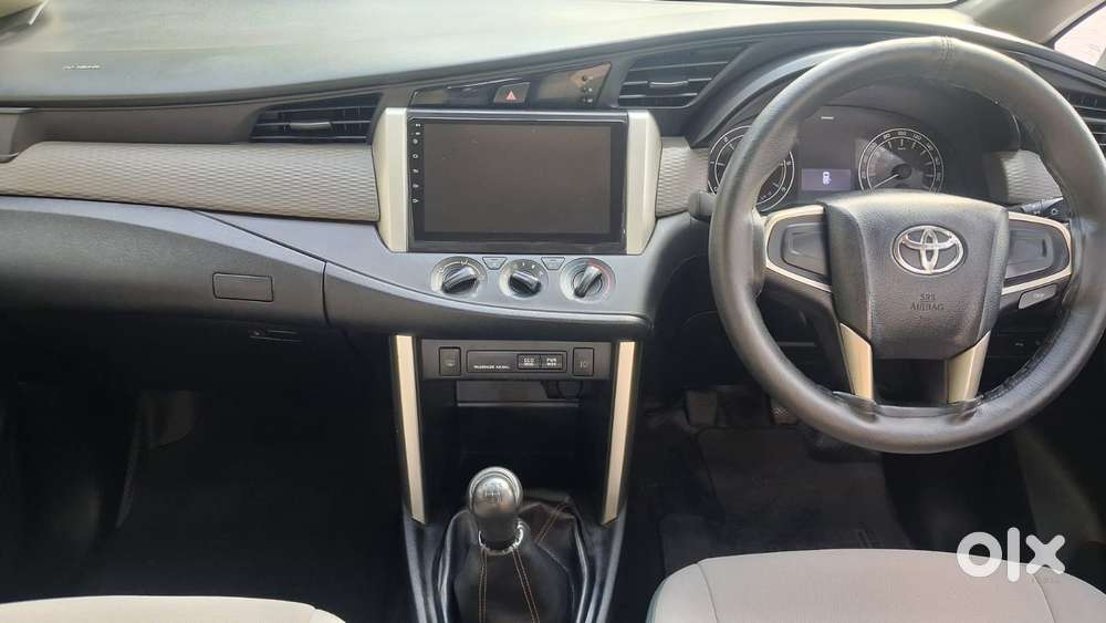 Toyota Innova Crysta 2.4 G Mt 7 Str, 2016, Diesel