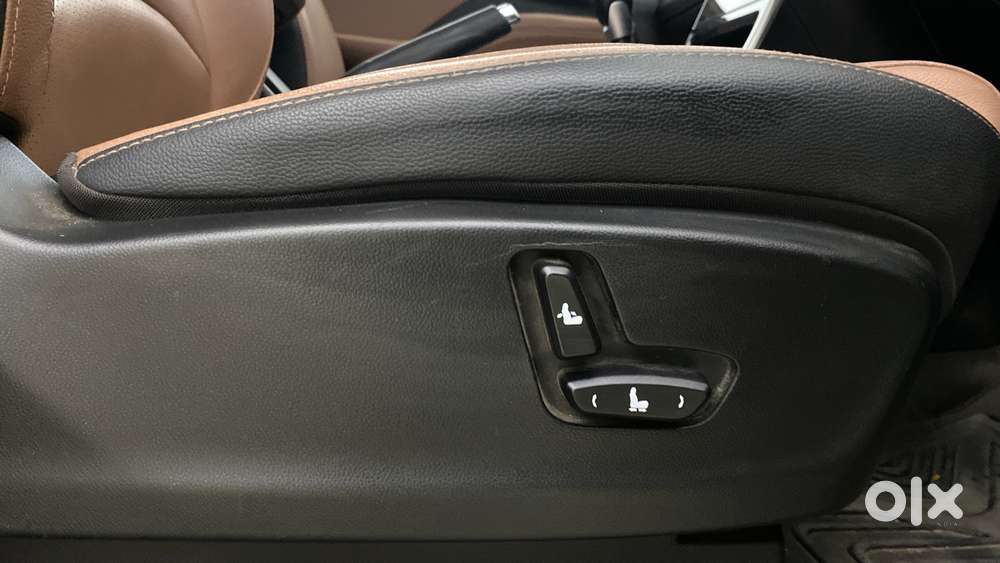 Mg Hector Plus Sharp Pro Blackstorm 2.0 Turbo Diesel 7 Str, 2024, Di..