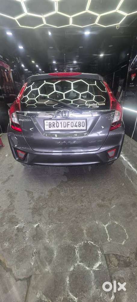 Honda Jazz V Mt Privilege, 2017, Petrol
