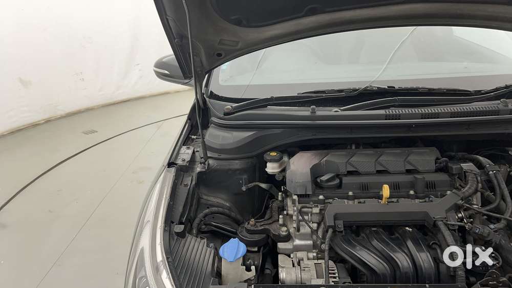 Hyundai Verna 1.5 Sx Ivt, 2022, Petrol