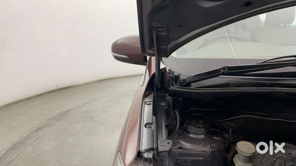 Maruti Suzuki Ertiga 2018-2022 1.4 Zxi At, 2019, Petrol