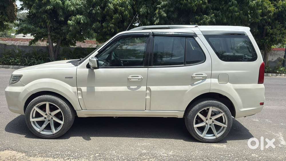 Tata Safari Storme [2012-2015] 2.2 Vx 4x2, 2015, Diesel