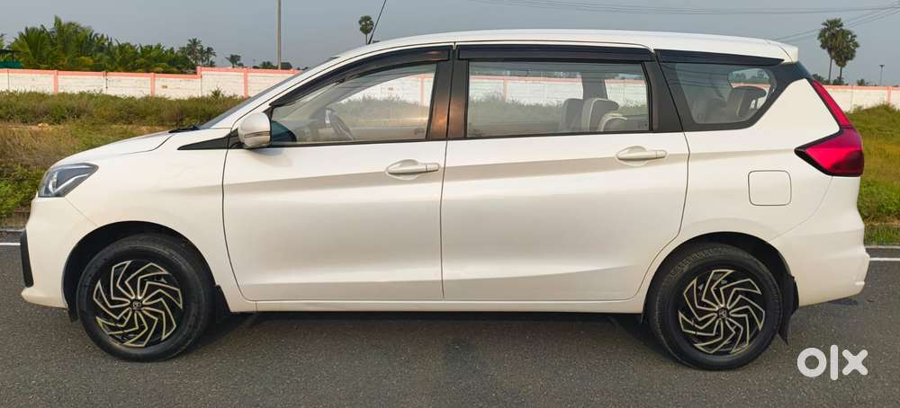 Maruti Suzuki Ertiga Vxi (o) Cng, 2025, Cng & Hybrids