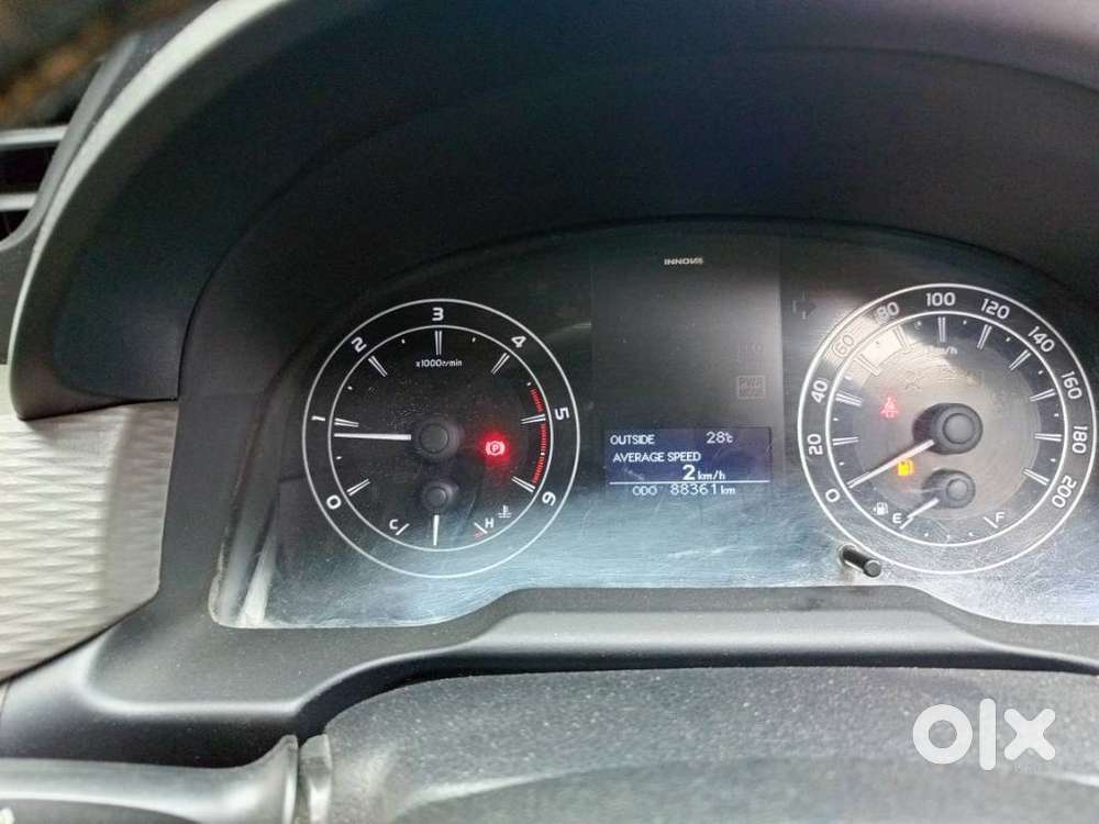 Toyota Innova Crysta 2.4 G Mt 8s, 2017, Diesel
