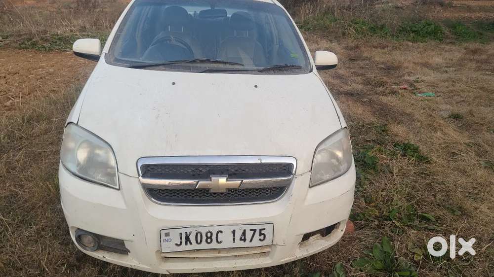Chevrolet Aveo 2011 Petrol 90000 Km Driven