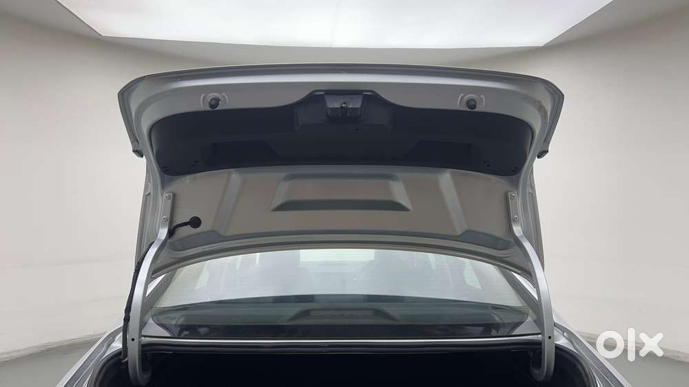 Skoda Slavia Style 1.5l Tsi Dsg, 2022, Petrol