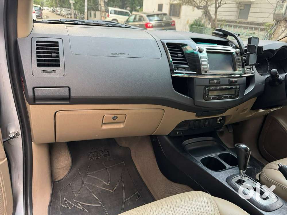 Toyota Fortuner 3.0 4x2 Automatic, 2015, Diesel