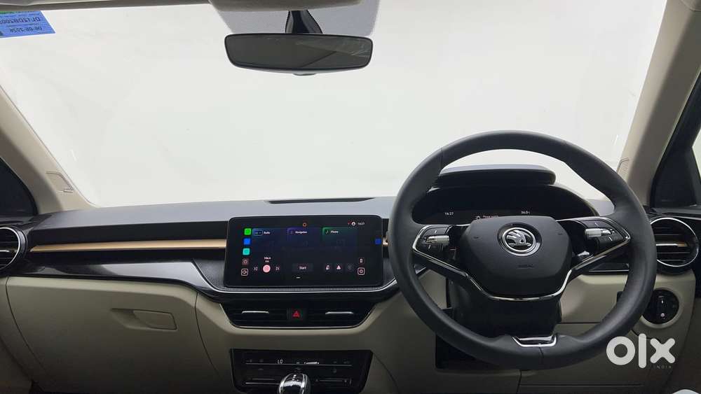 Skoda Slavia 1.0 Tsi Style At, 2026, Petrol