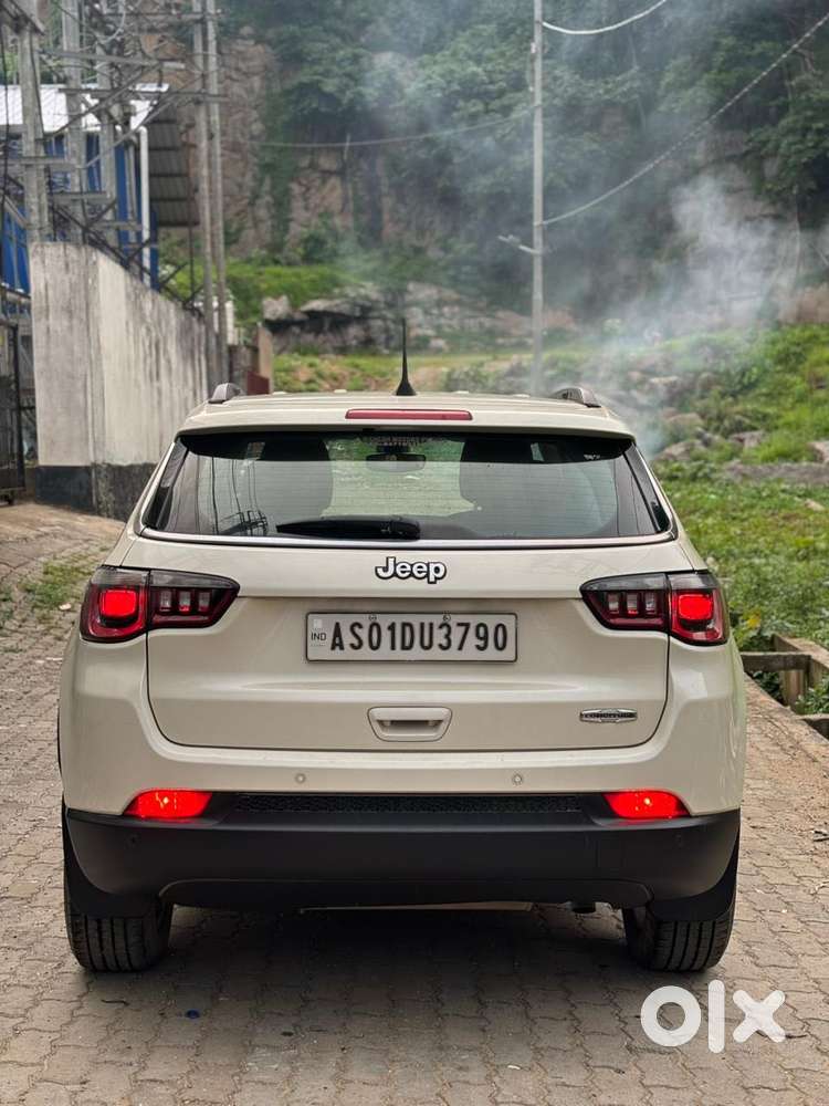 Jeep Compass 2.0 Longitude Option, 2018, Diesel