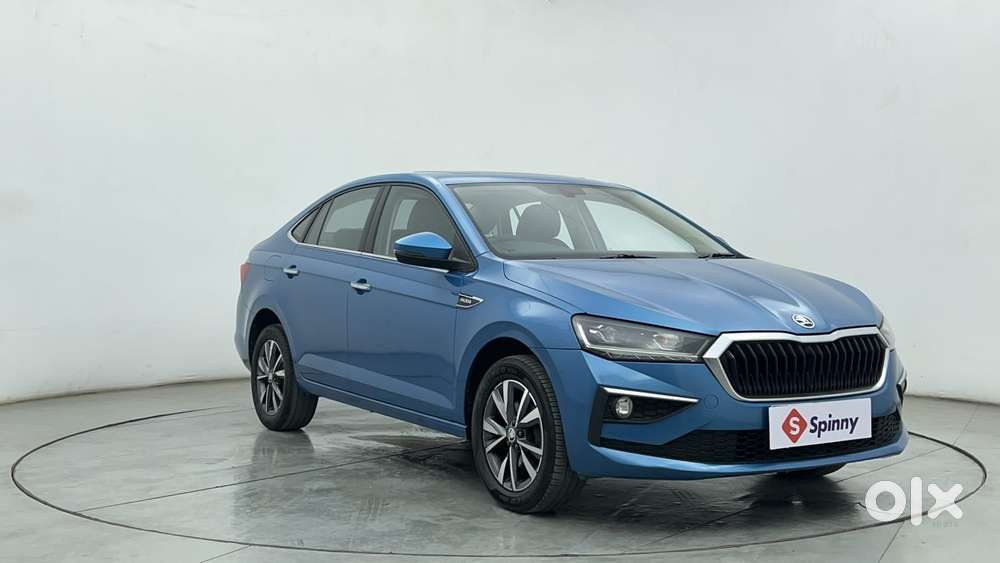 Skoda Slavia Style 1.0l Tsi At, 2023, Petrol