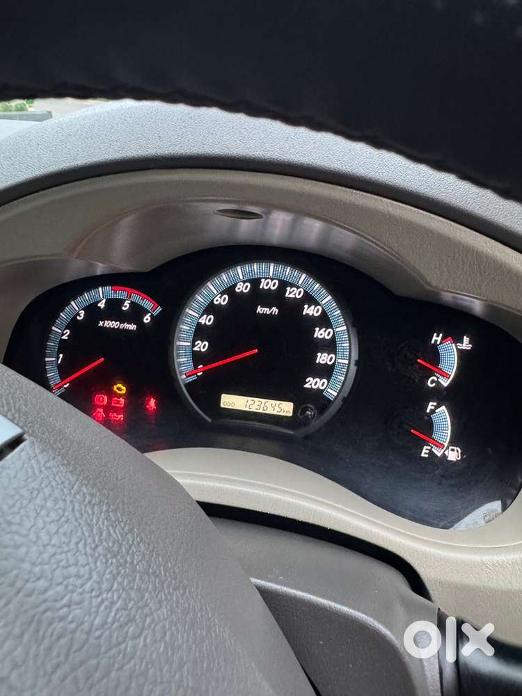Toyota Innova Diesel 2.5 Z