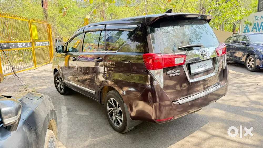 Toyota Innova Crysta 2021 Diesel Well Maintained