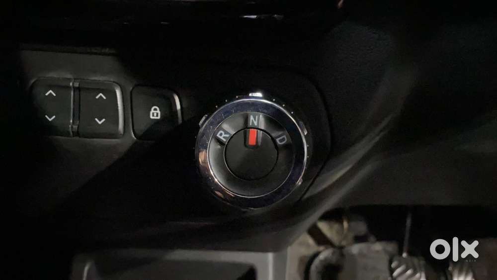 Renault Kwid 1.0 Rxt Amt Opt, 2017, Petrol